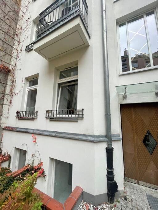 Cute Apartment Perfect For Business And Travel. ワルシャワ エクステリア 写真